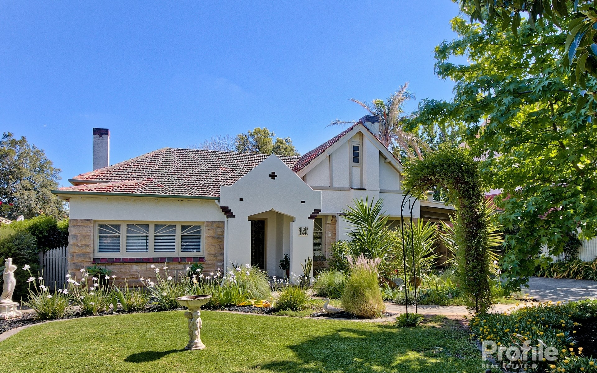 14 Invergowrie Avenue Highgate 5063