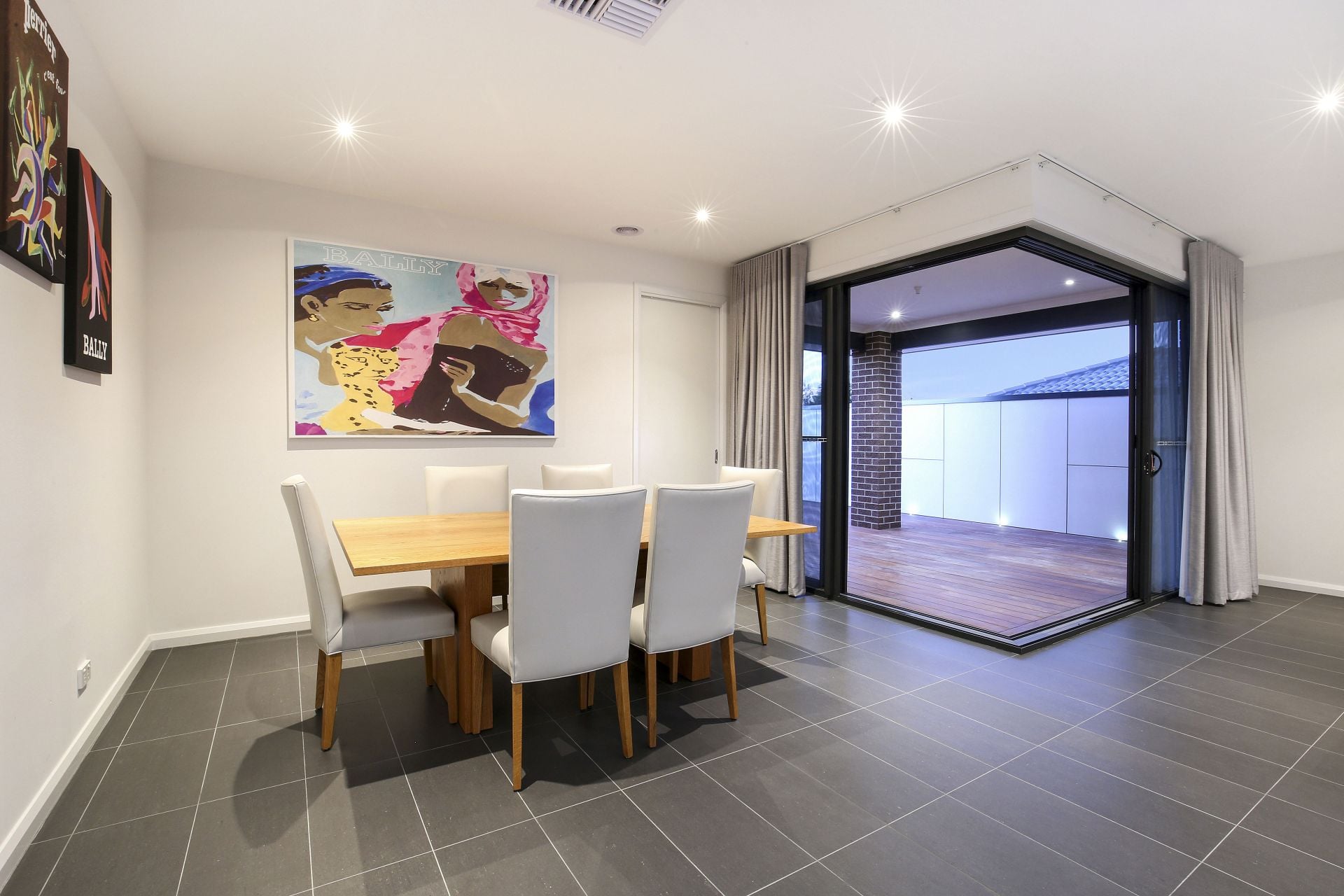 Four Bedrooms + Study In Aston Estate!