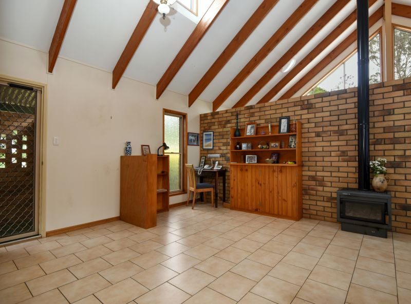 16 Merrol Street, Highfields QLD, Highfields - Thumbnail 3
