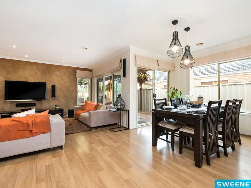 3 Hunts Cross Way, Caroline Springs - Thumbnail 6