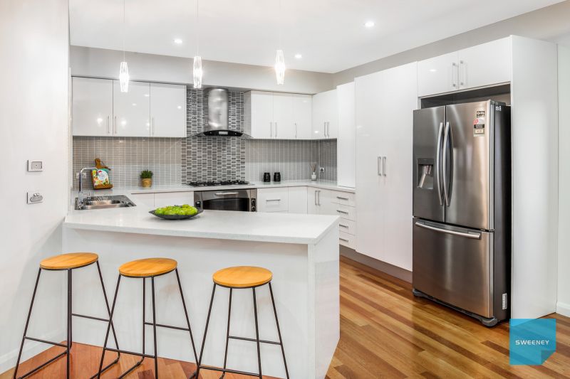 7 Manora Retreat, Caroline Springs - Thumbnail 4