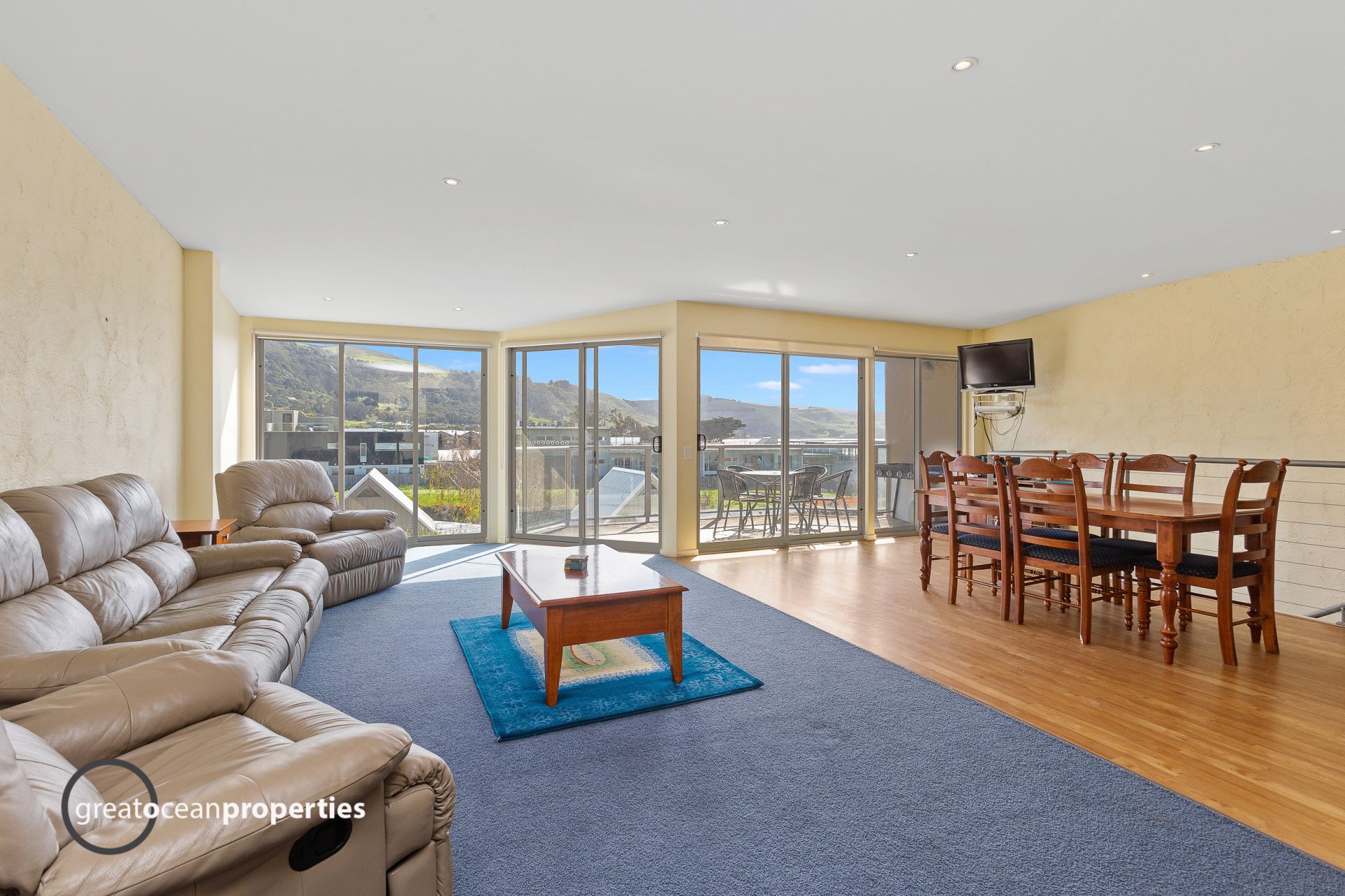 10/4 Hardy Street, Apollo Bay - Thumbnail 3