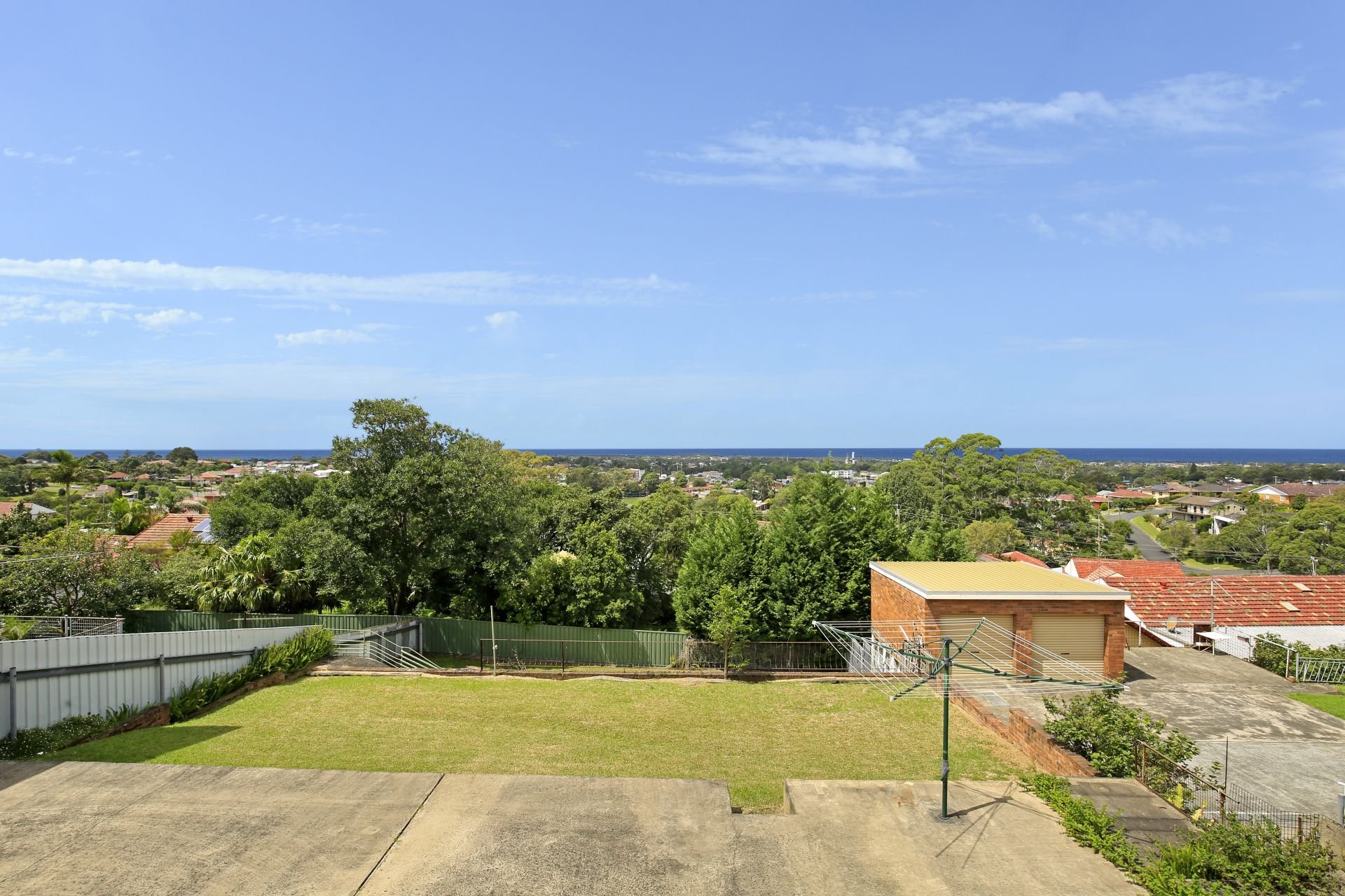 Real Estate For Sale 24 Cresting Avenue Corrimal , NSW