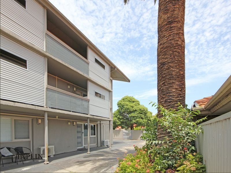 6/6 Pine Avenue, Glenelg North Taplin Real Estate