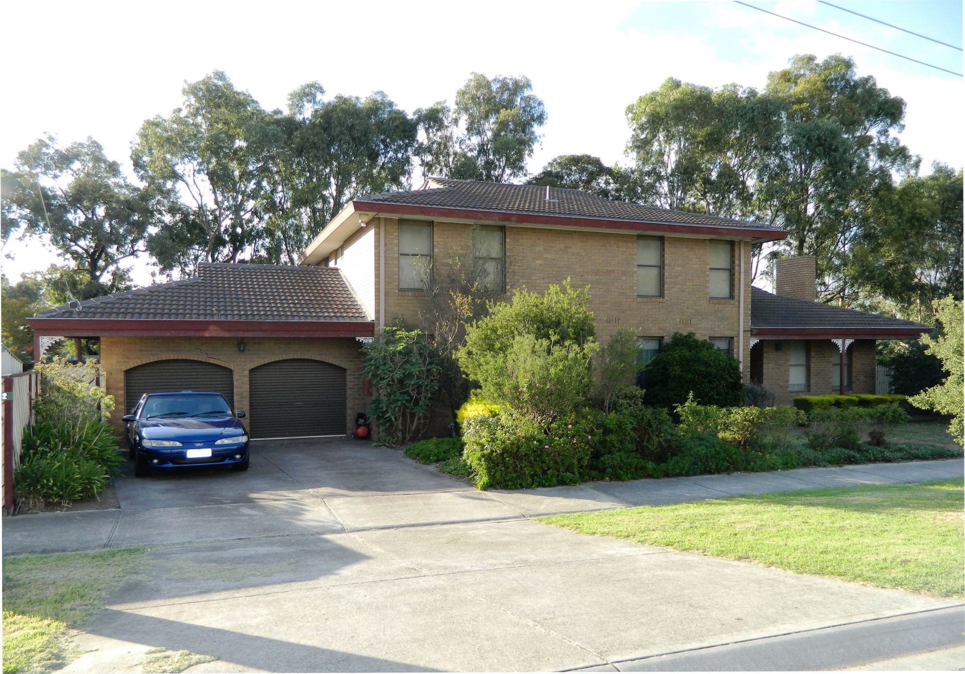 FABULOUS FIVE BEDROOM FAMILY HOME