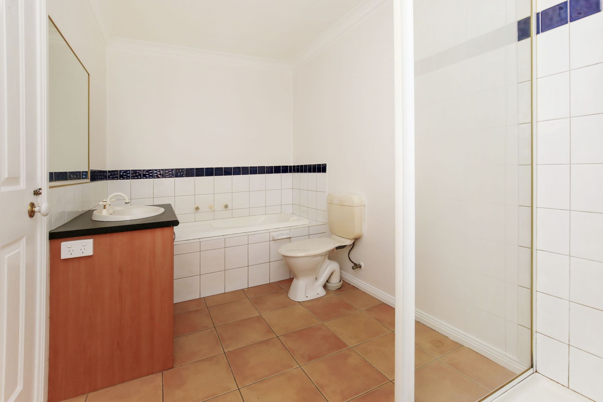 IDEALLY LOCATED!