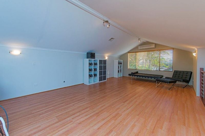 33A Egham Road, LATHLAIN WELSH Real Estate