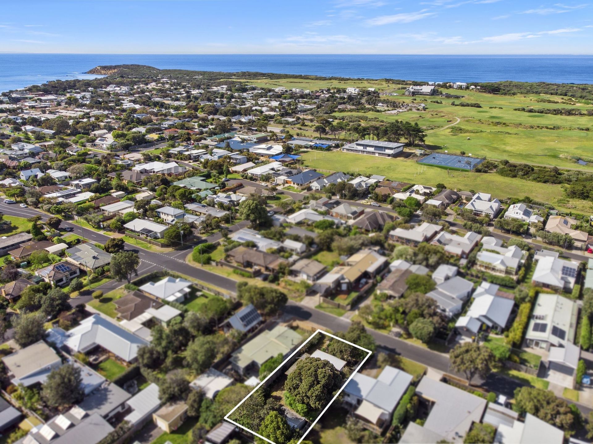 20 Thomson Drive Barwon Heads VIC, Barwon Heads - Thumbnail 2
