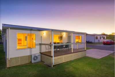 LEASEHOLD FOR SALE - TOURIST PARK / CABINS - TAMWORTH AREA