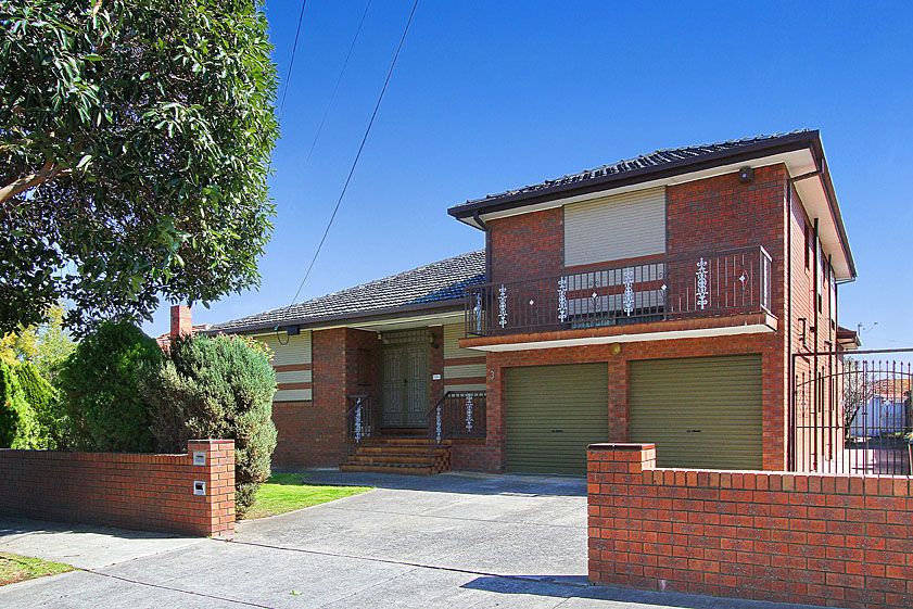 QUALITY AND LUXURY FAMILY HOME IN A GREAT LOCATION