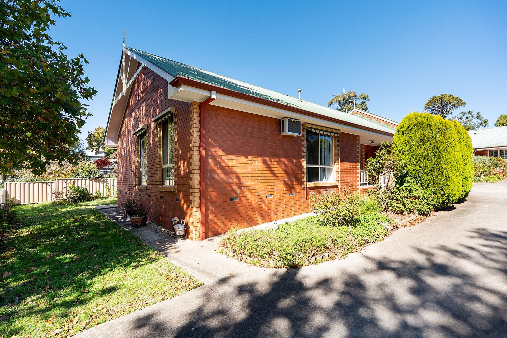 1/28 Berkeley Street, Castlemaine - Thumbnail 3