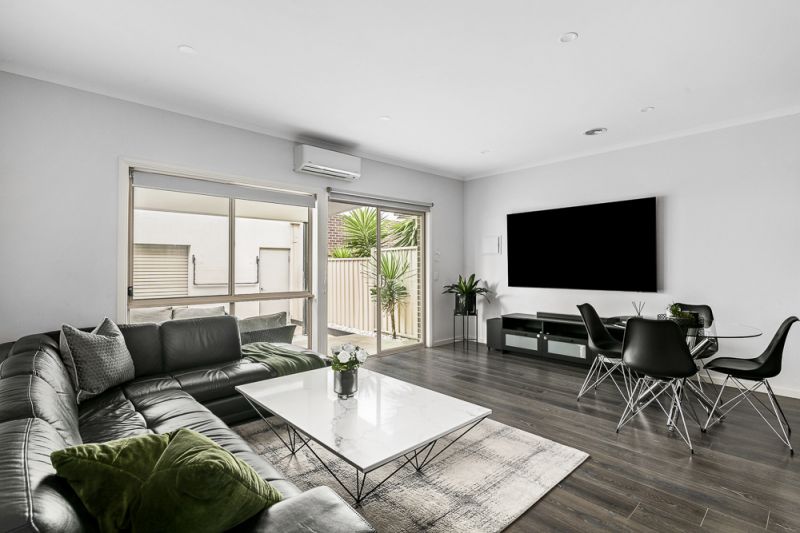 5 The Entrance, Caroline Springs - Thumbnail 6