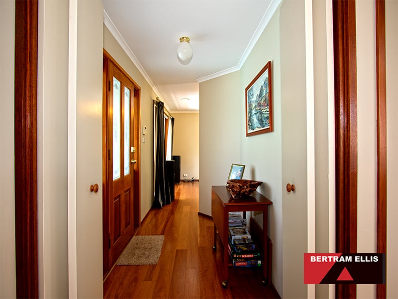 2/12 Alawa Street, Waramanga - Thumbnail 2