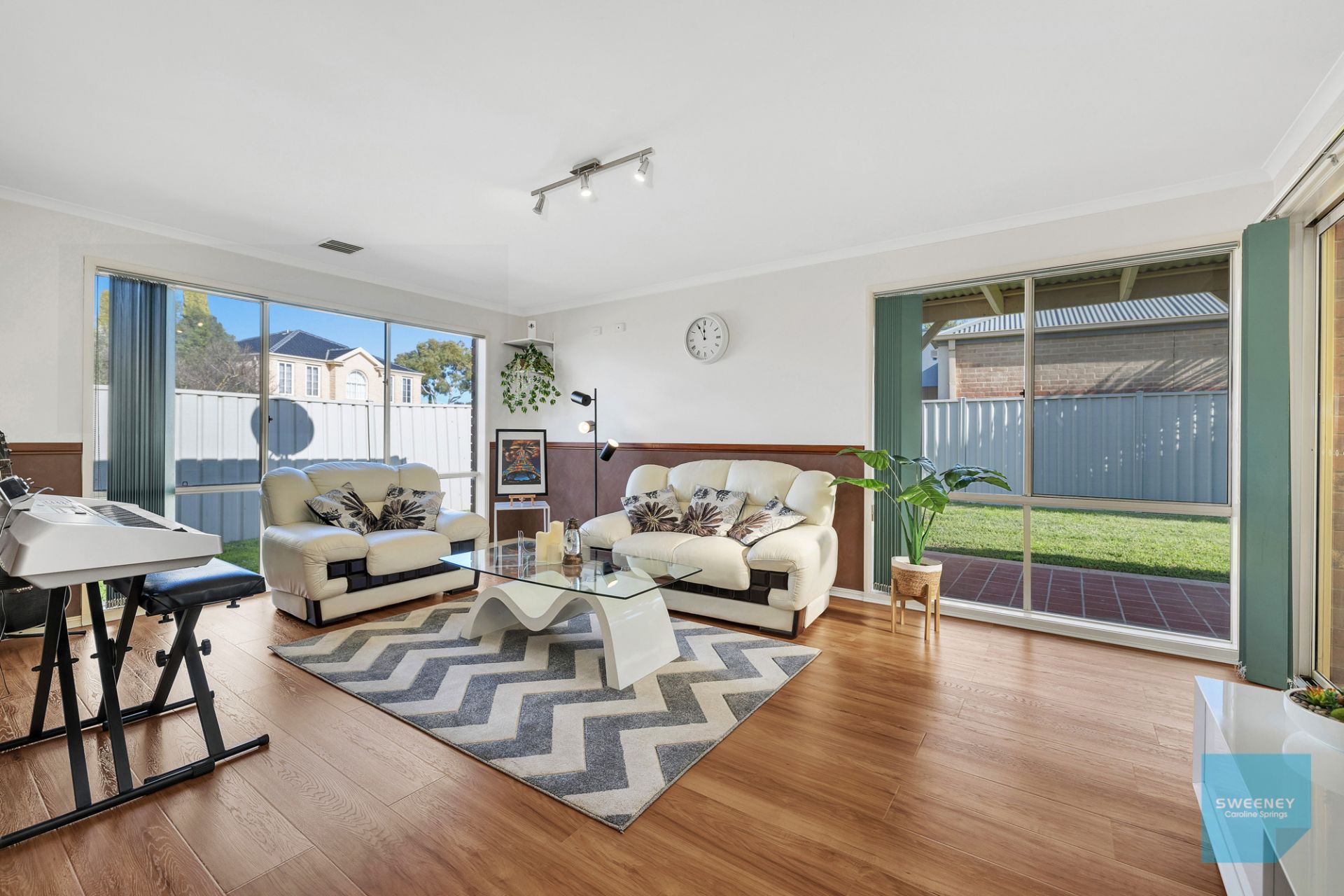 43 The Parkway, Caroline Springs - Thumbnail 8
