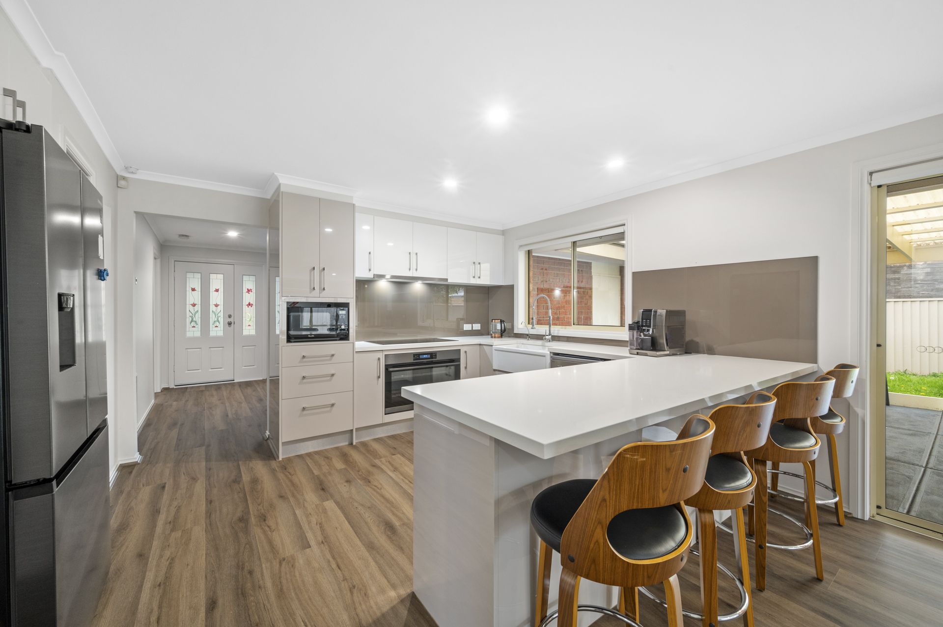 BEAUTIFUL FAMILY HOME- GREAT LOCATION