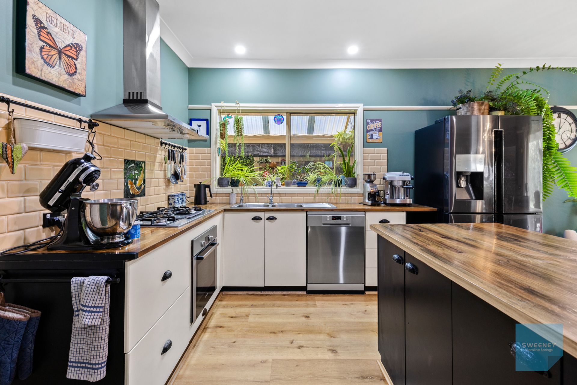 3 Copse Wood Bend, Caroline Springs - Thumbnail 5