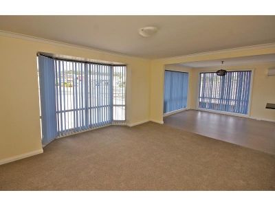 3
 
 
 
  
 
 
 1
 
 
 
  
 
 
 4
 
 
 
 
 
 
 
 22 Lapthorne Close, DON TAS 7310, Don - Thumbnail 4