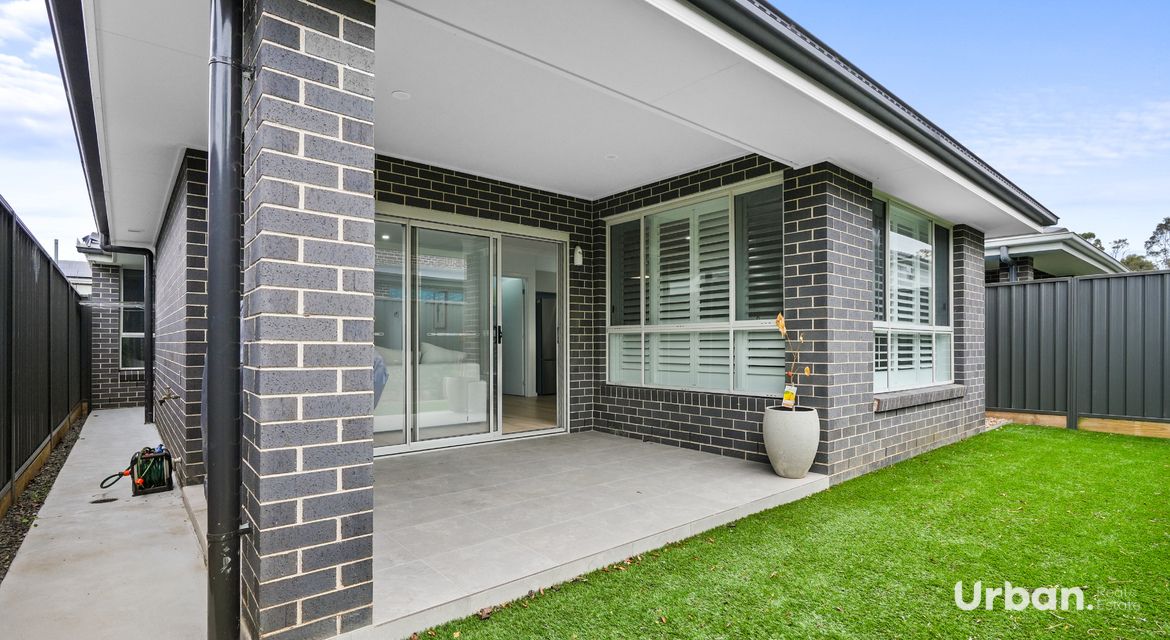 Leppington 3 Honest Avenue