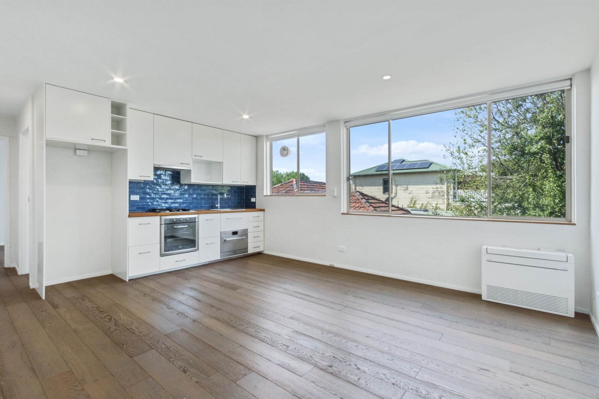 Stunning Renovated Apartment