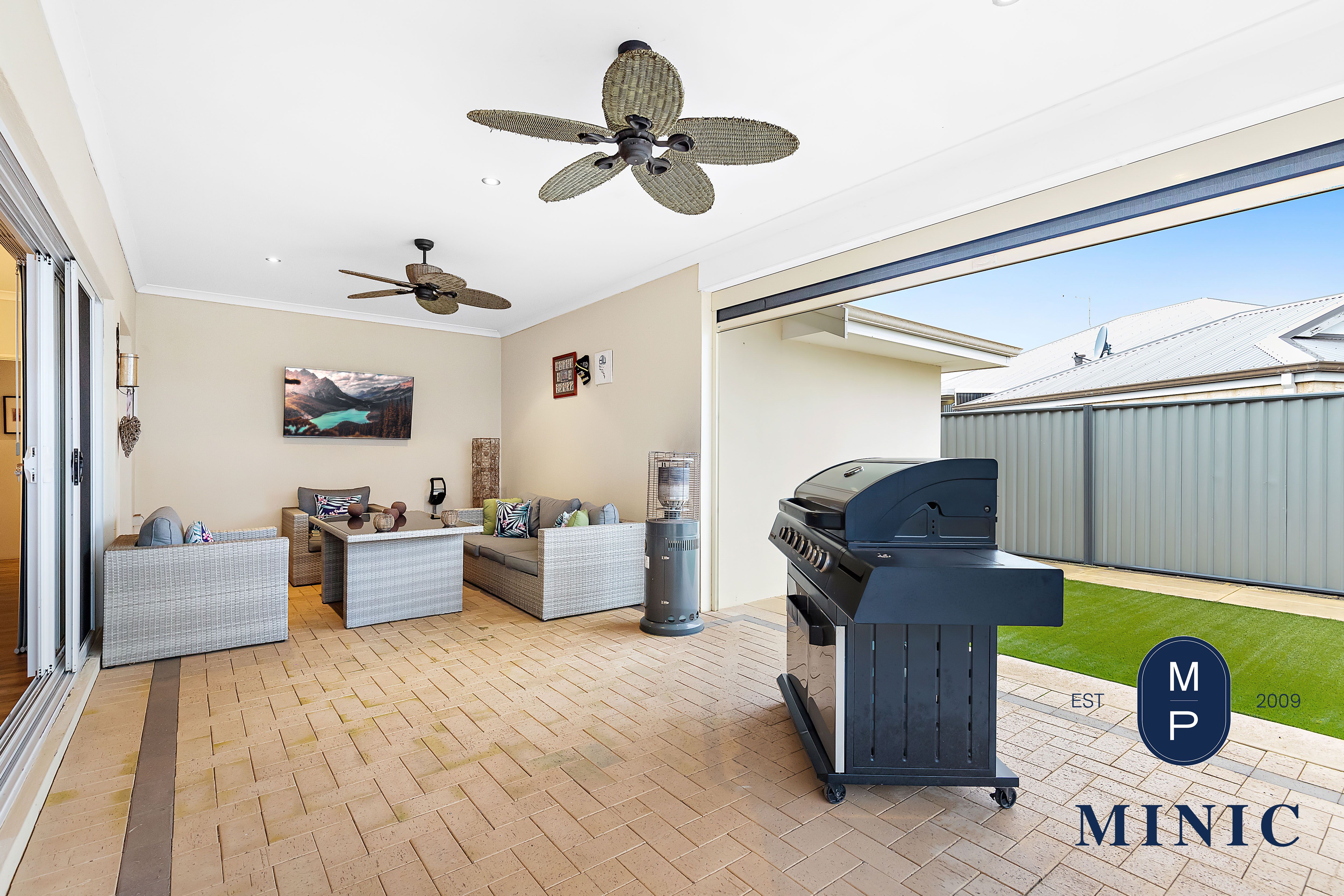 2 Bandin Way, Byford