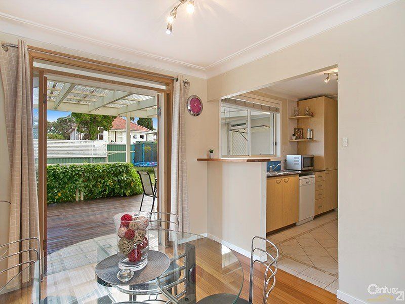 11 Amaroo Street, SYLVANIA, Sylvania - Thumbnail 5