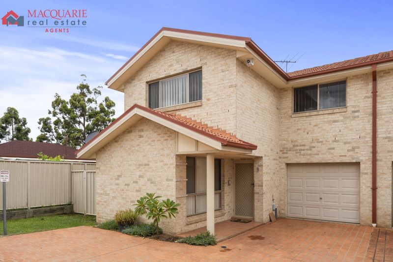 8/16 Carnation Avenue, Casula Macquarie Real Estate