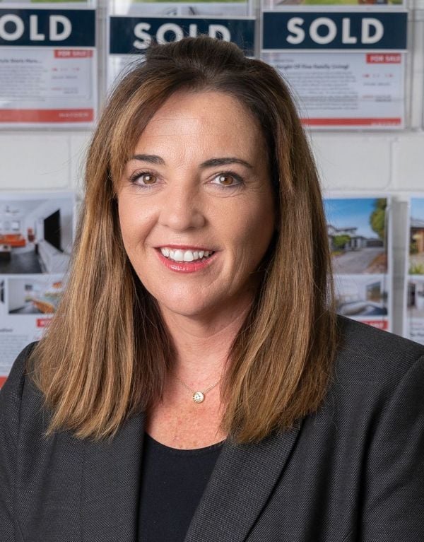 HAYDEN Real Estate Team HAYDEN Real Estate