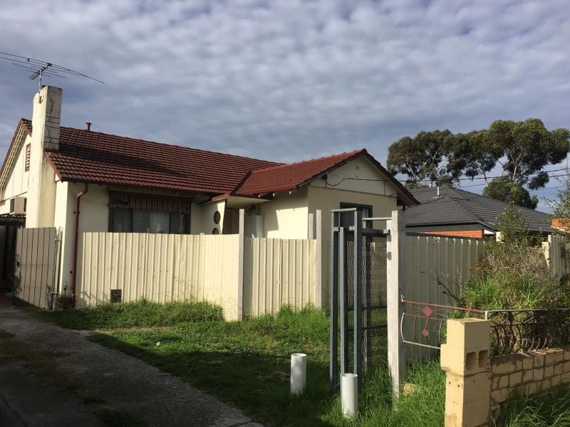 6 Caddy Court, Reservoir