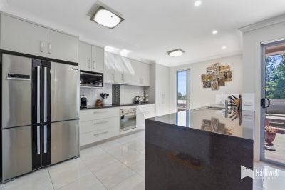7 Leary Avenue, Stony Rise, Stony Rise - Thumbnail 4