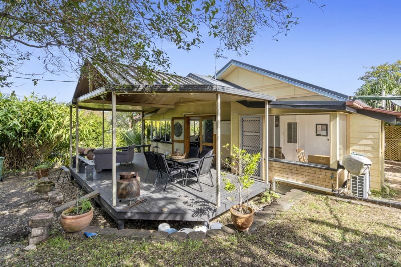 1 Oxleigh Crescent Nambour QLD, Nambour - Thumbnail 2