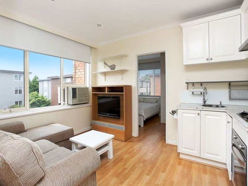 28/37 Hotham Street, St Kilda East - Thumbnail 2