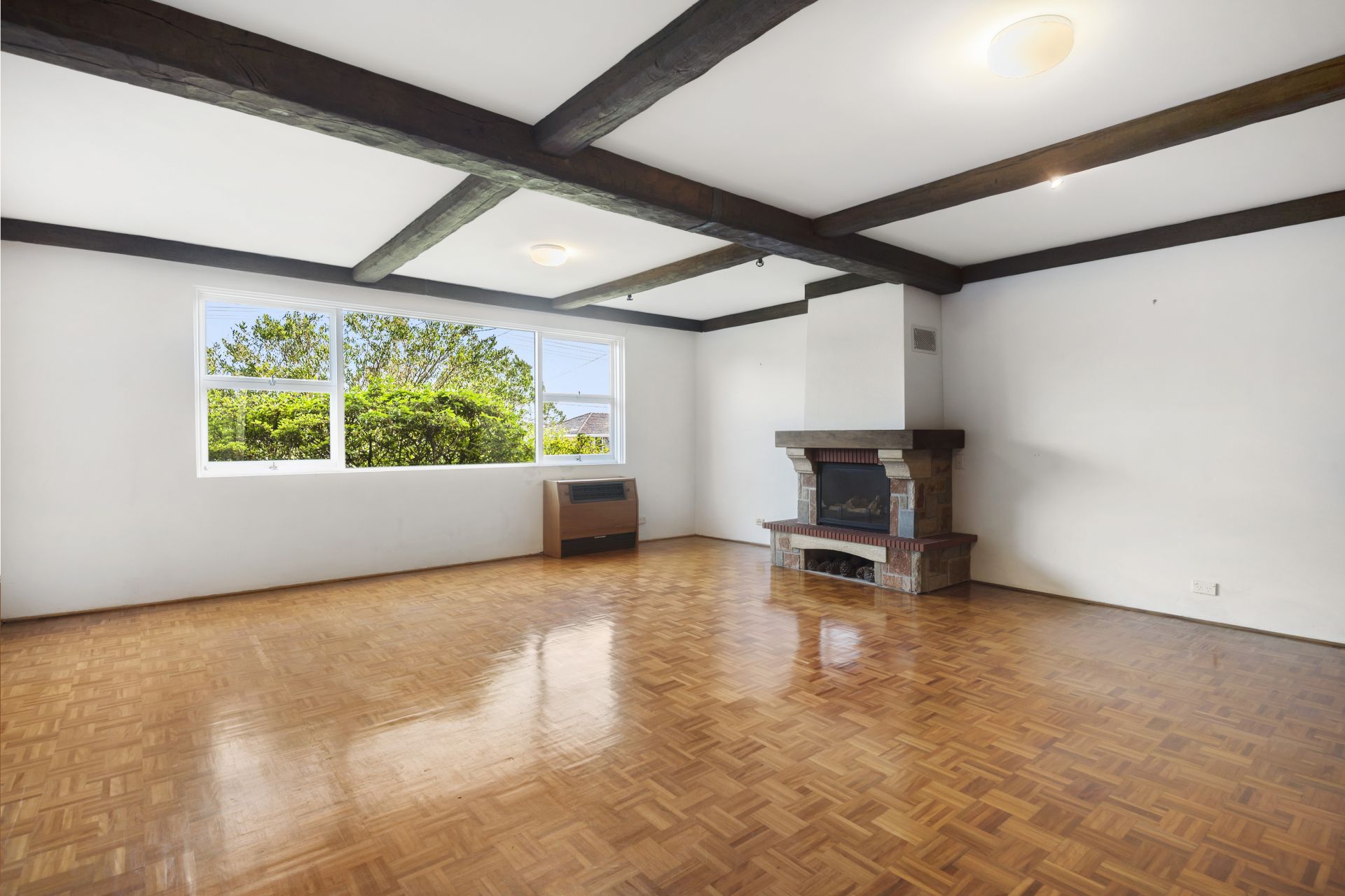 Real Estate For Sale 18 Coutts Crescent Collaroy , NSW