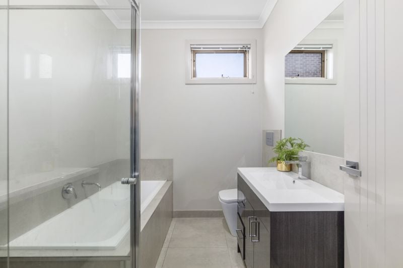 4 Myra Place, Lalor