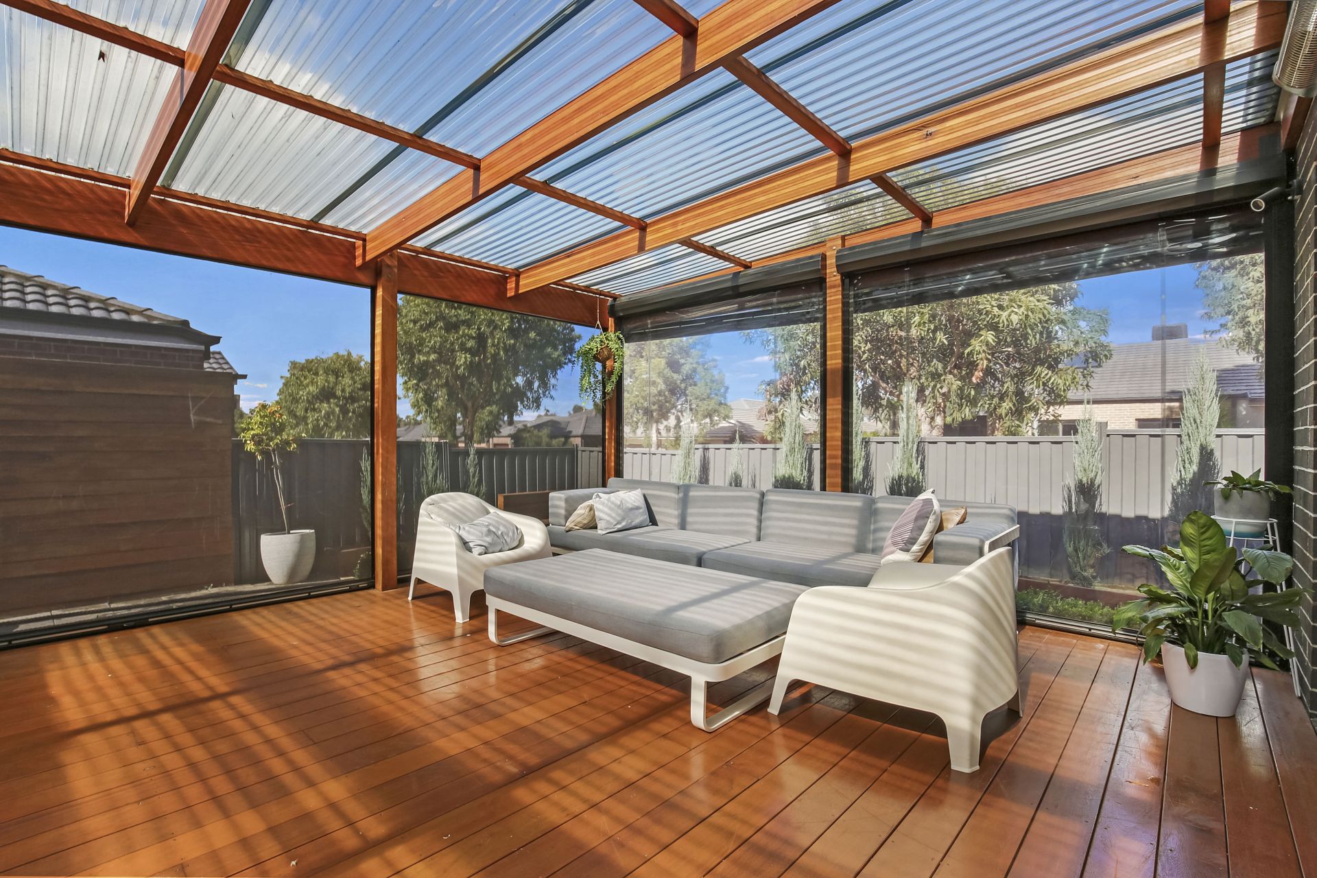 An Entertainer's Delight With Space For The In-Laws!