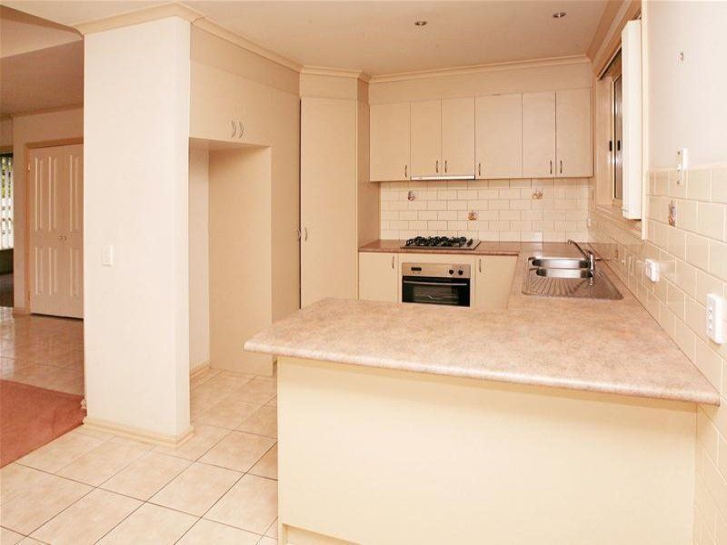 Elegant 2 Bedroom Unit, A Must See!
