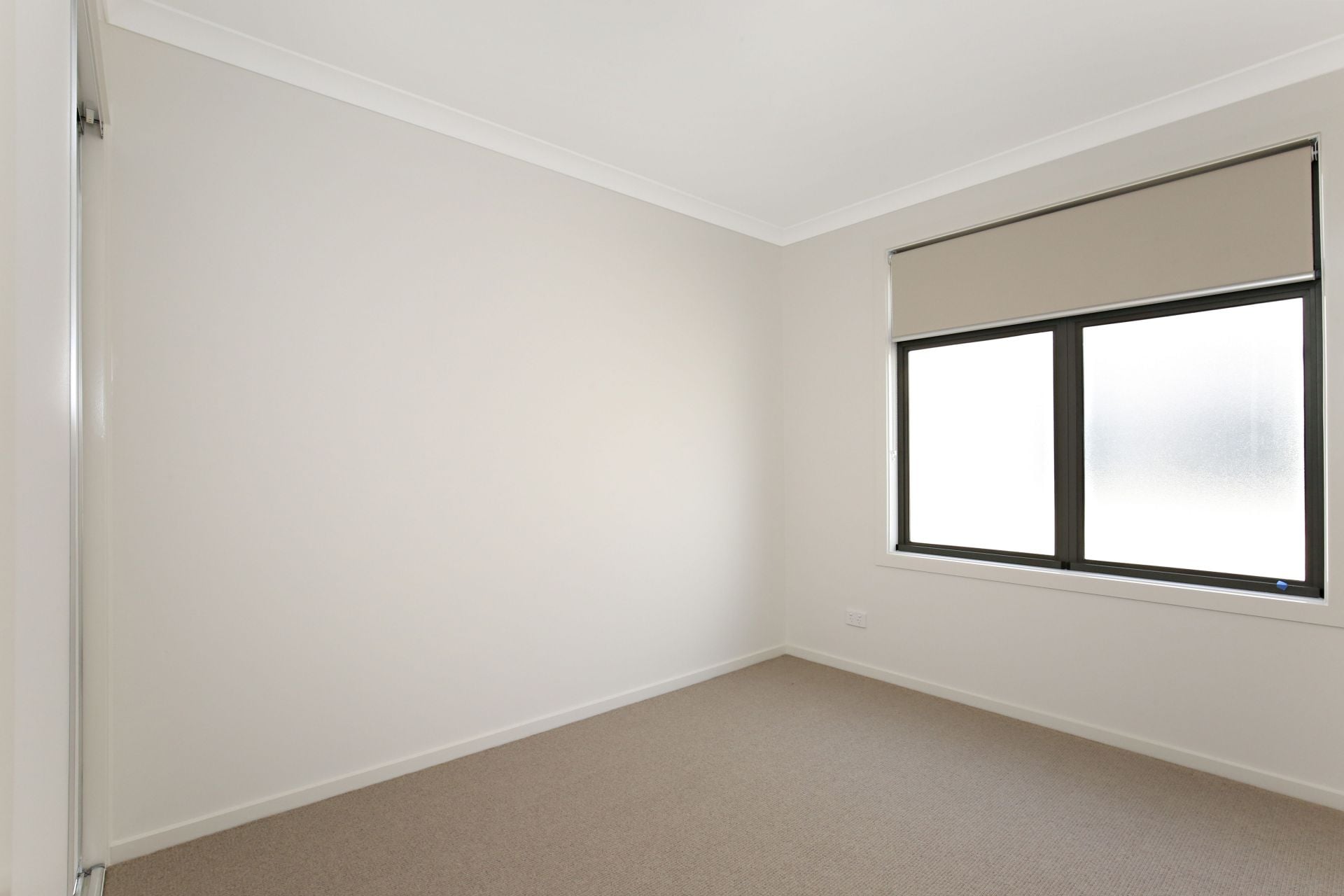 SPACIOUS TOWNHOUSE