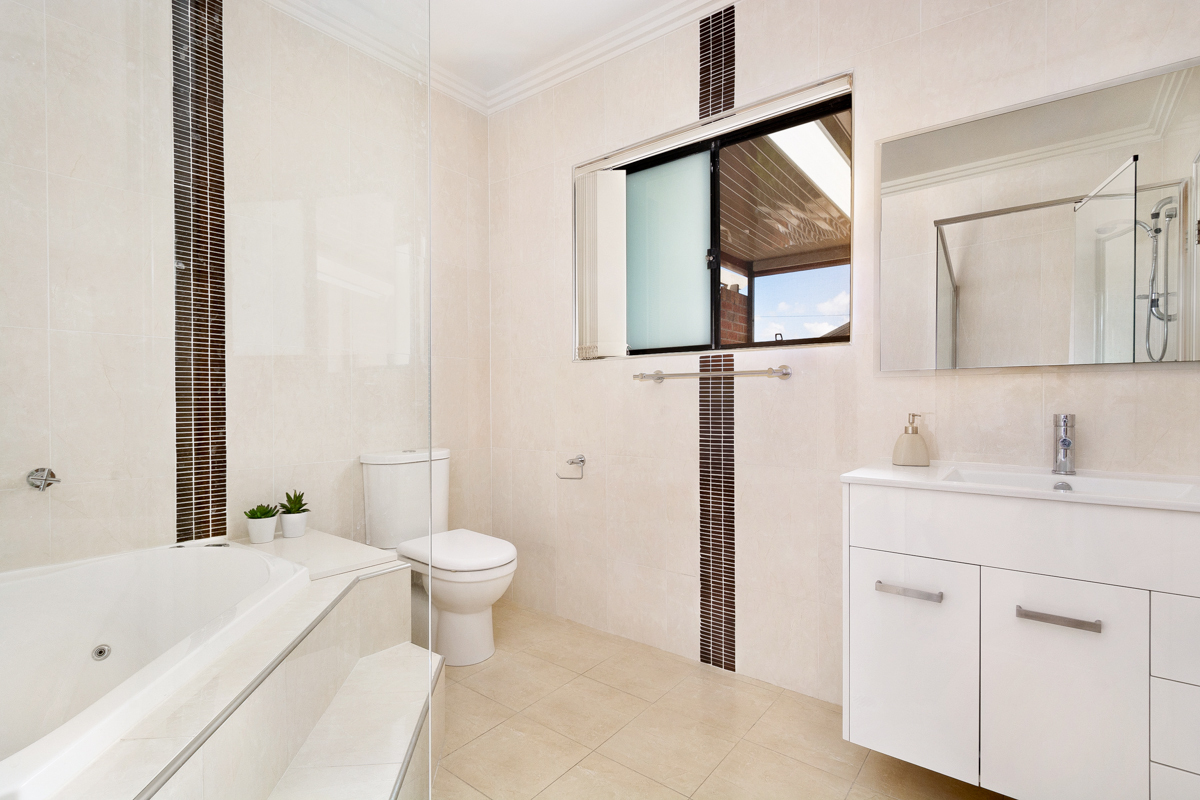 2/59 Cronulla Street, CARLTON, Carlton - Thumbnail 5