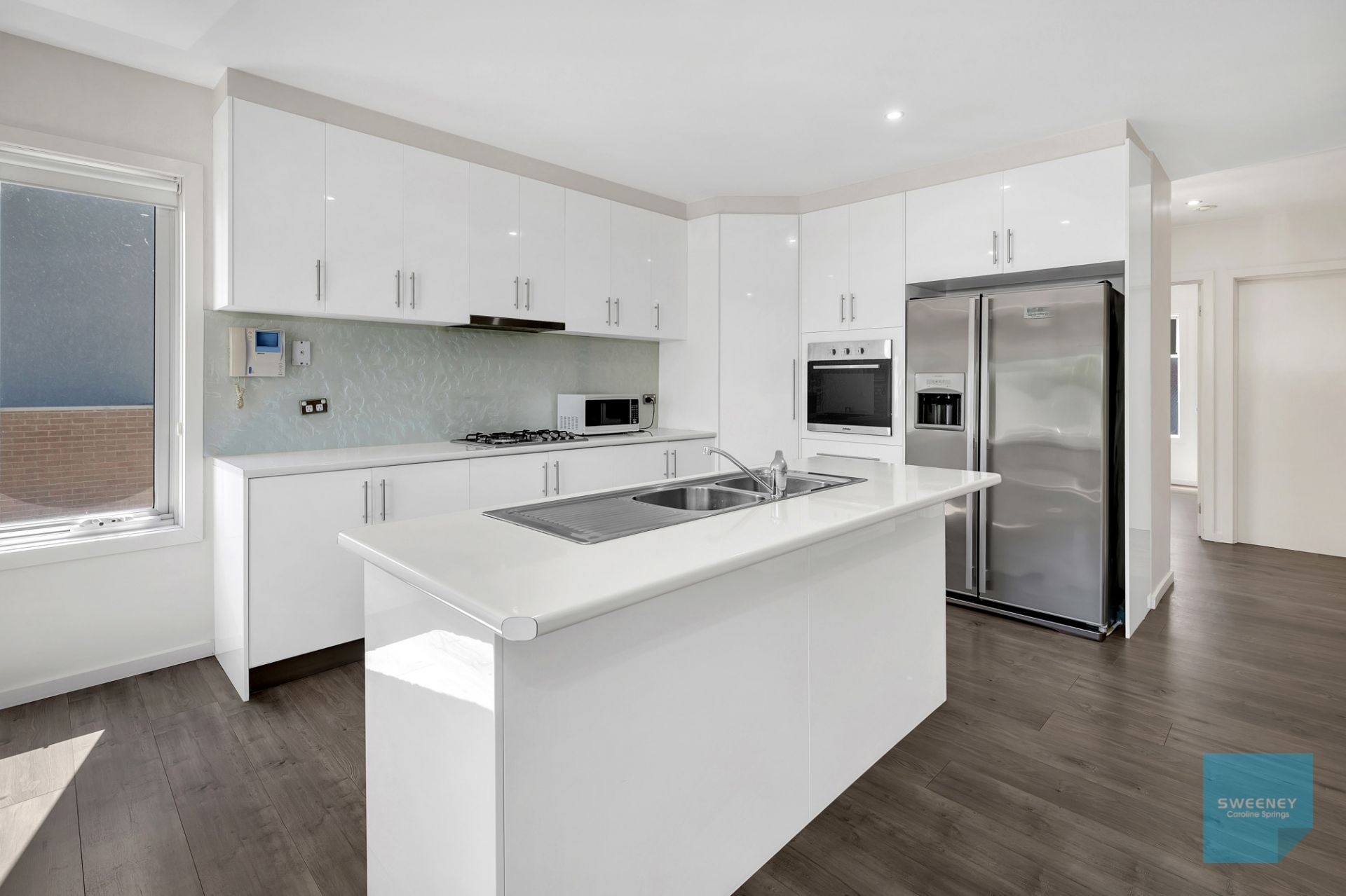 3/5 Strathvea Lane, Caroline Springs - Thumbnail 3
