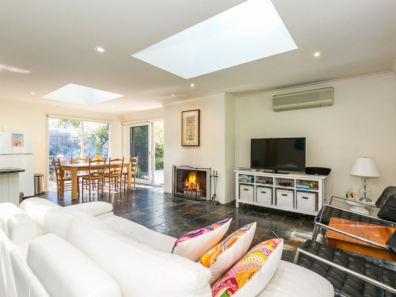 1B Sixth Avenue, Anglesea - Thumbnail 3