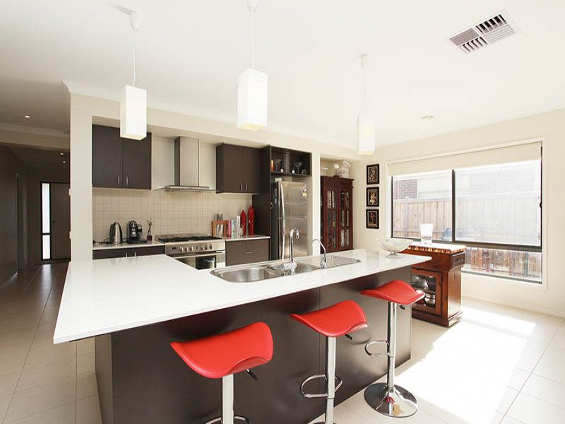 48 Tuross Crescent SOUTH MORANG, South Morang - Thumbnail 4