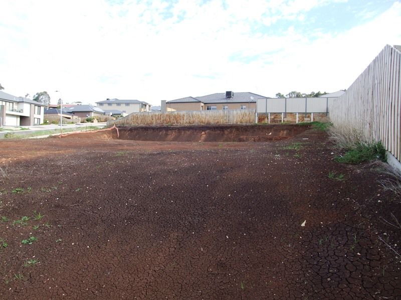 65 Riversdale Crescent, Bacchus Marsh - Thumbnail 4