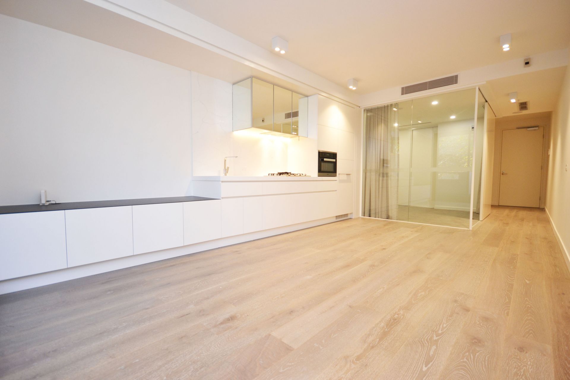 EXQUISITE ELEGANCE IN THE HEART OF SOUTH YARRA