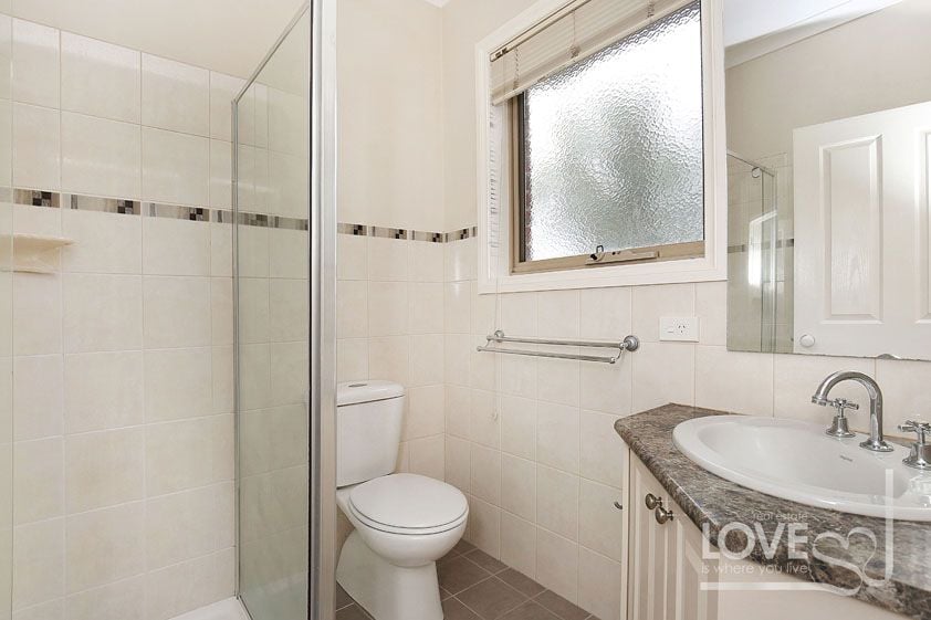 BE QUICK, RENT REDUCED