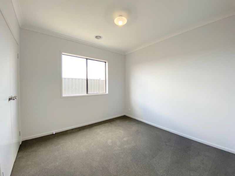 16 Sahlia Avenue, Kalkallo