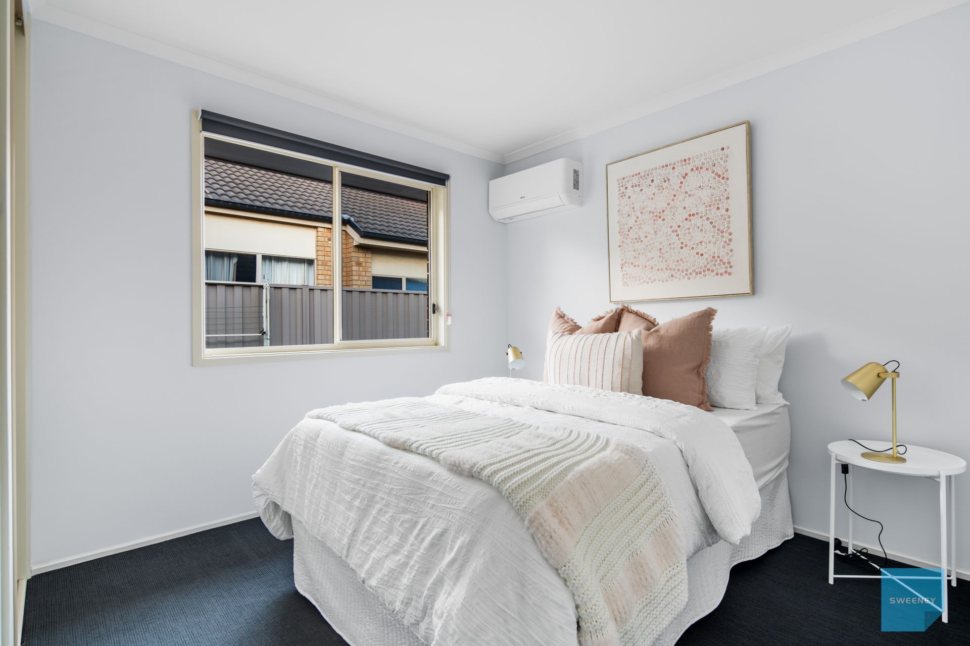 11 Holcolme Street, Caroline Springs - Thumbnail 7