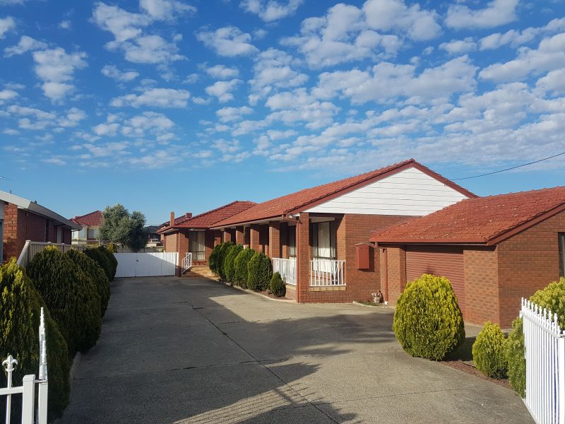 163 Mahoneys Road, Reservoir