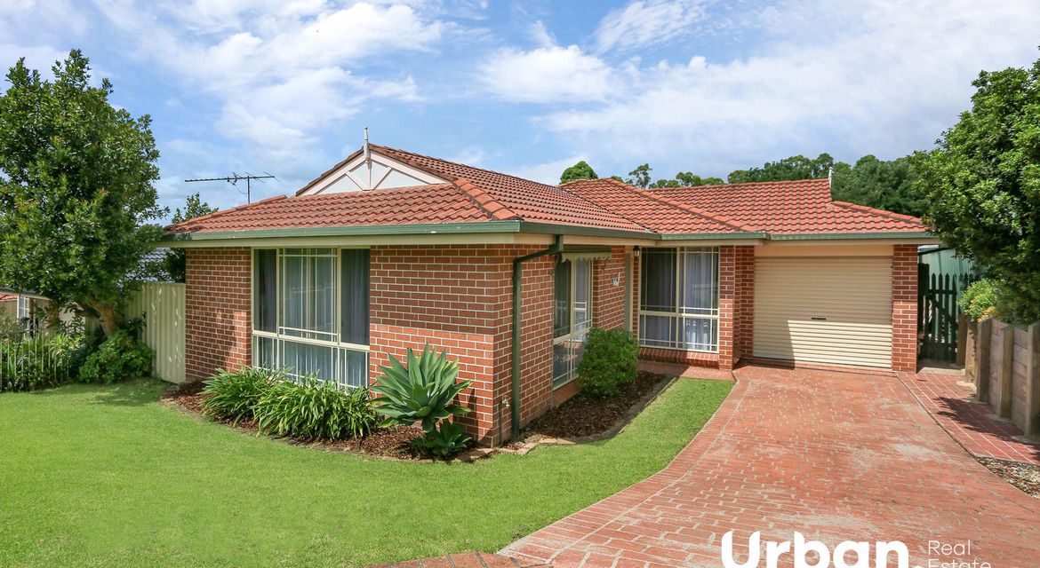 Glenmore Park 5 Poa Place