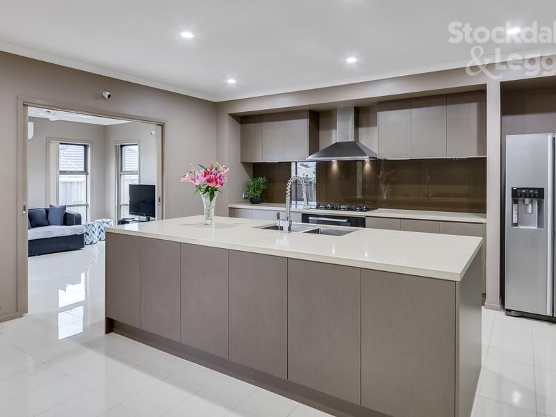 65 Langdon Drive MERNDA, Mernda - Thumbnail 8