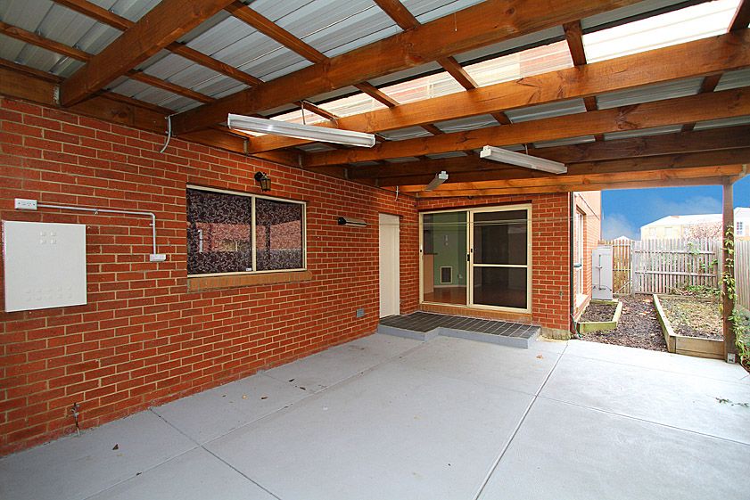 SPACIOUS, AFFORDABLE, FRESHLY PAINTED FAMILY HOME