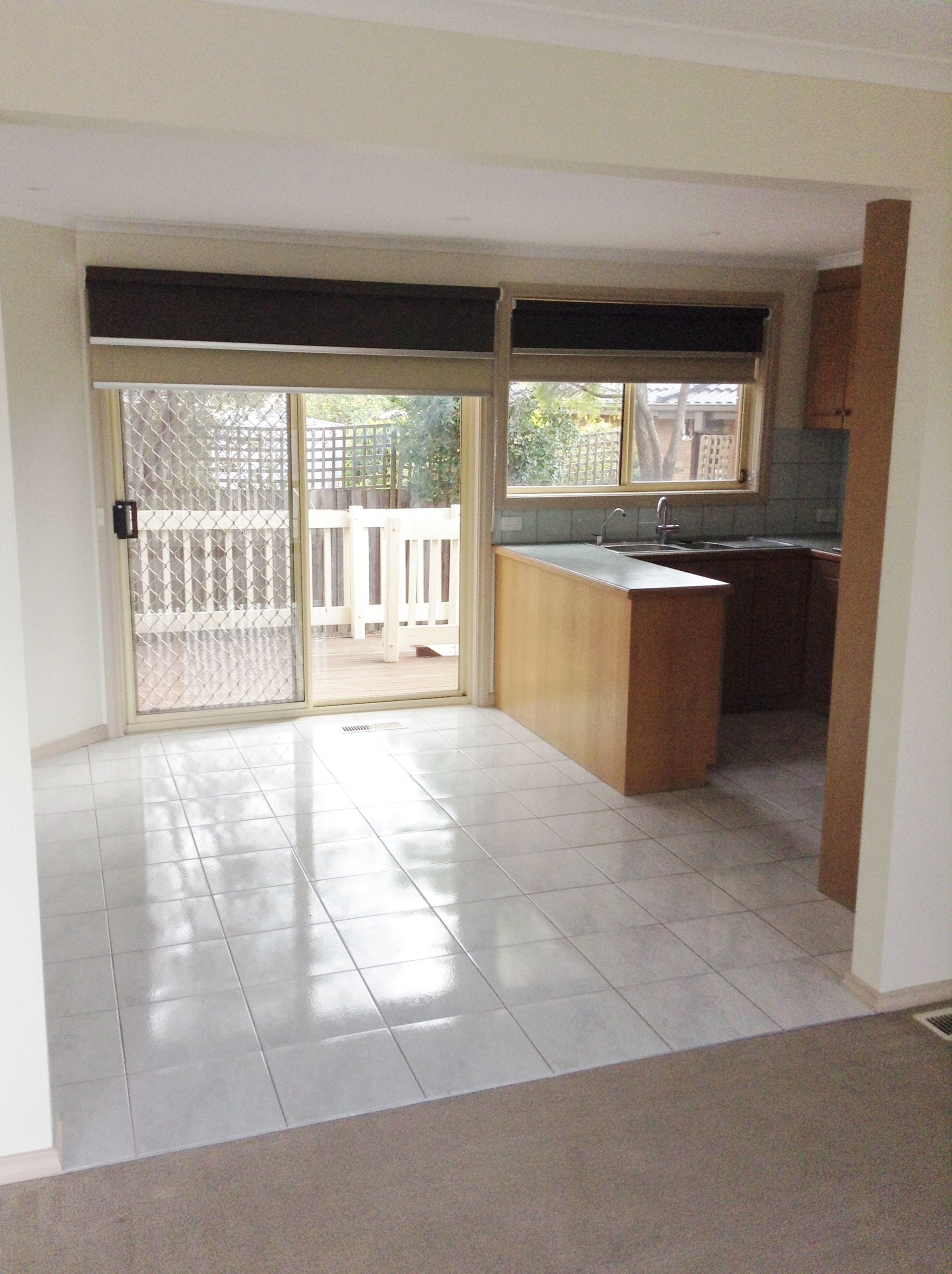 Revovated Townhouse!!